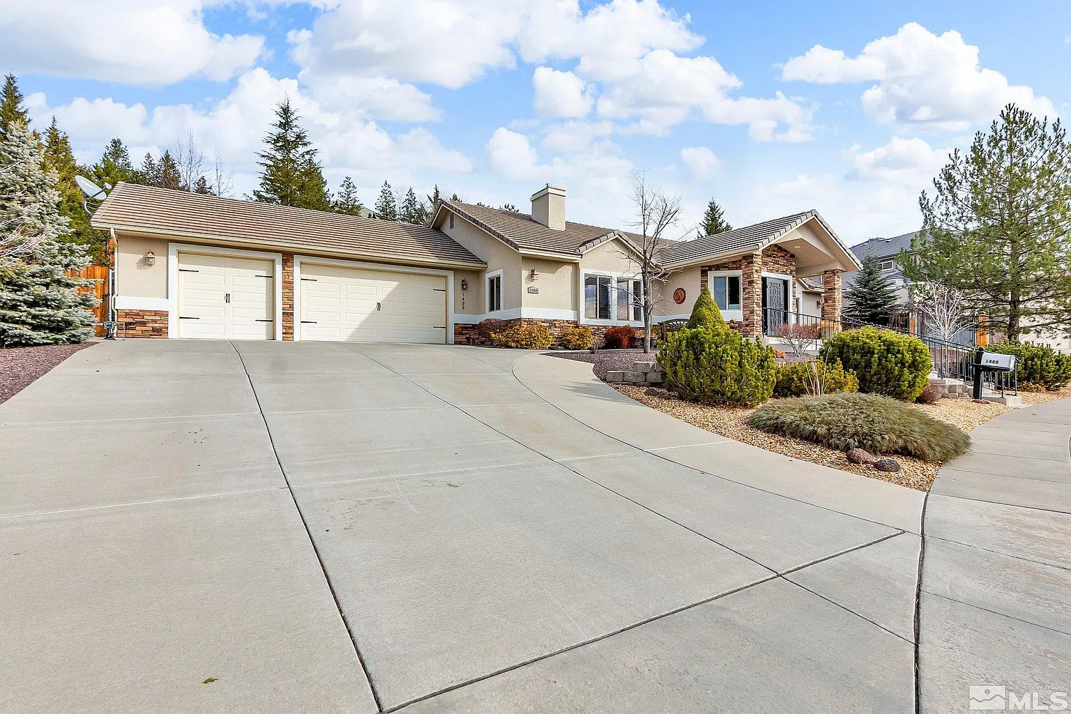 1488 Serendipity Ct photo 1