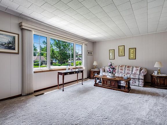 3rd image of 155 Arthur Ave