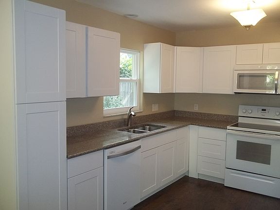 Kitchen Photo 1 of 2