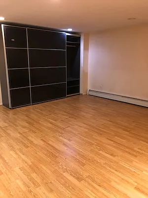Rented by Velsor Realty | media 5