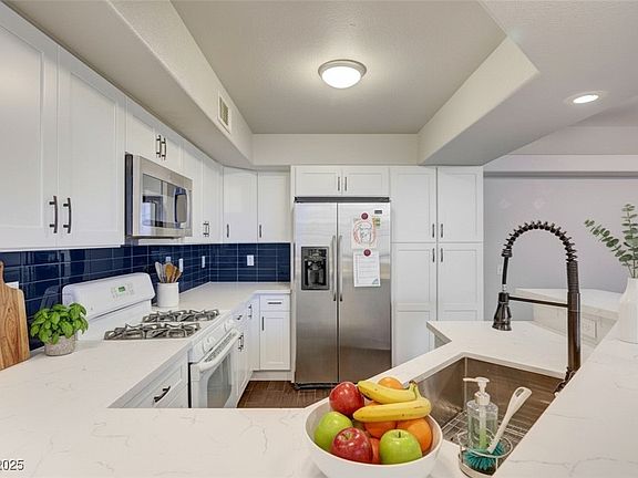 2nd image of 6709 Cobre Azul Ave Unit 102