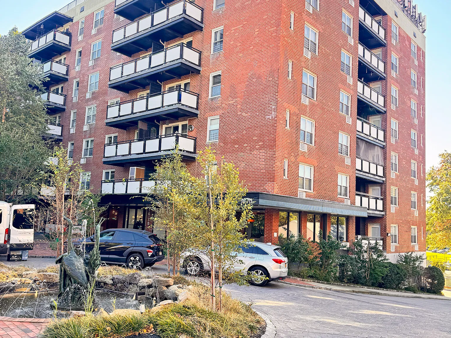 1 bed, 800 sqft, $2,500 — Photo 1