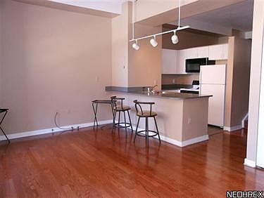 2nd image of 750 Prospect Ave E APT 403