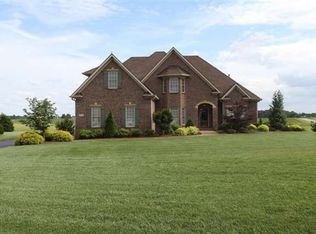 484 Paulette St, Bowling Green, KY 42104
