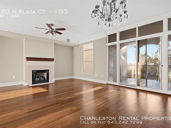 3rd image of 123 N Plaza Ct #103