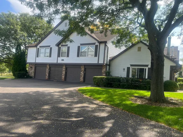 2727 Wayfaring Ln APT B, Lisle, IL 60532