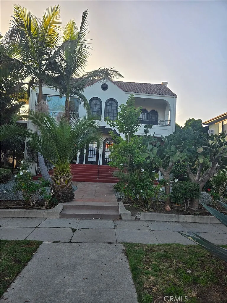 Building Photo - 1731 Winona Blvd