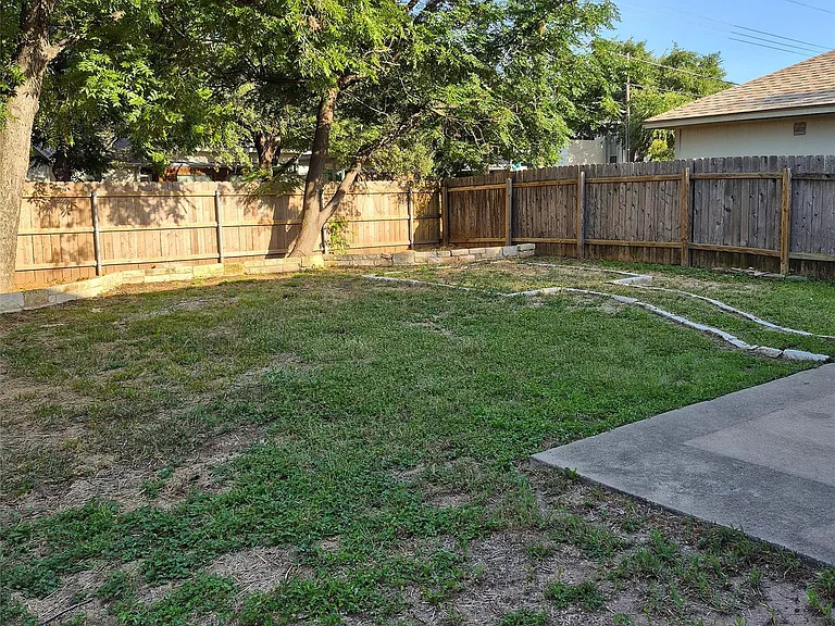 1139 Emmitt Run — Photo 26