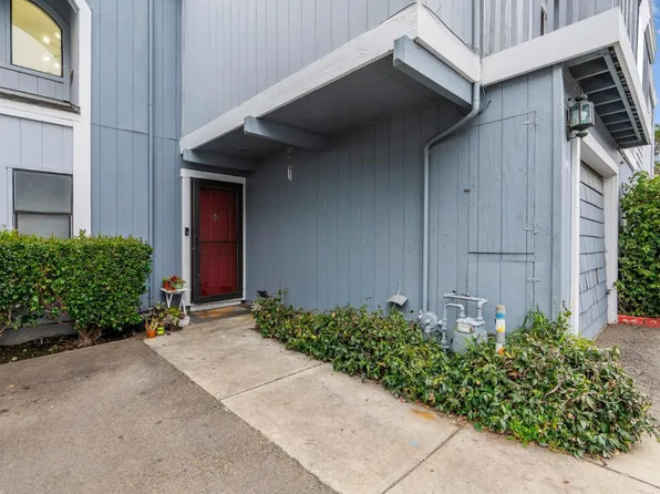 2906 Leotar Cir, Santa Cruz, CA 95062