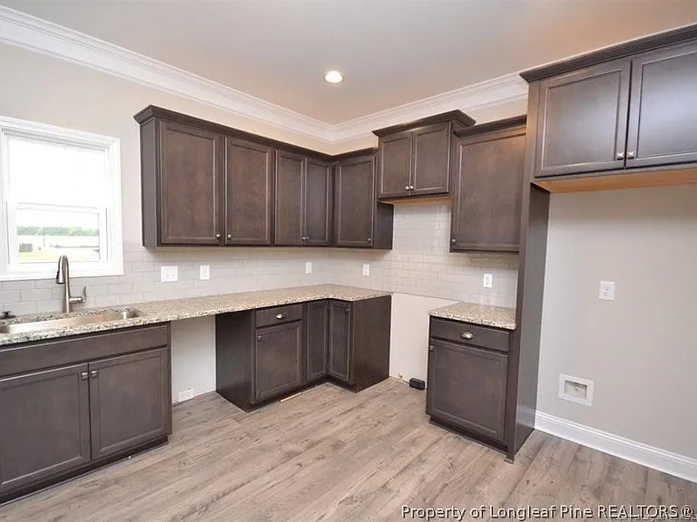 5219 Riva Ridge Ln — Photo 9