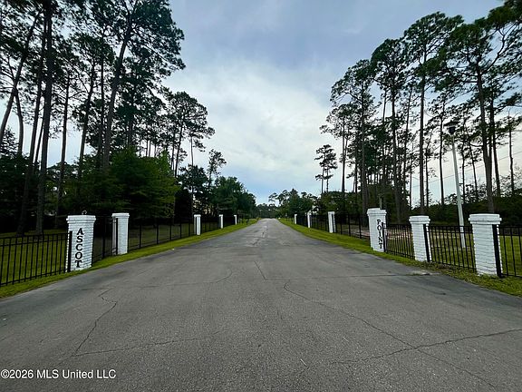 2nd image of LOT 51 Ascot Dr