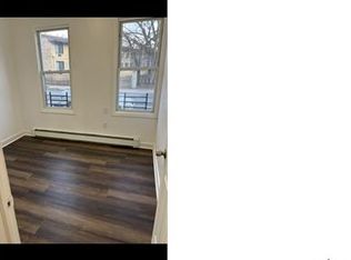 102 Taft Ave #1, Staten Island, NY 10301