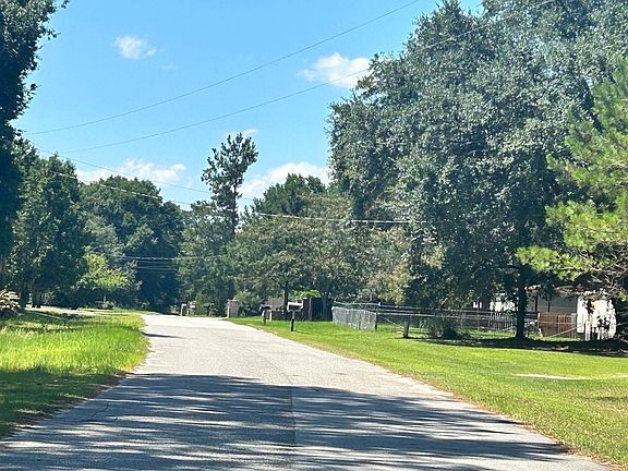 5th image of 332 Live Oak Loop
