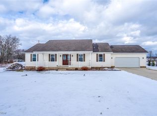 14163 Sousa St NW, North Lawrence, OH 44666