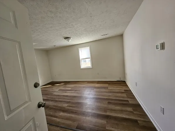 108 Carter St, Crewe, VA