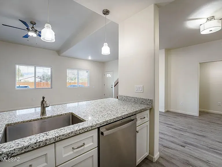 3738 E Mercedes Ct — Photo 35