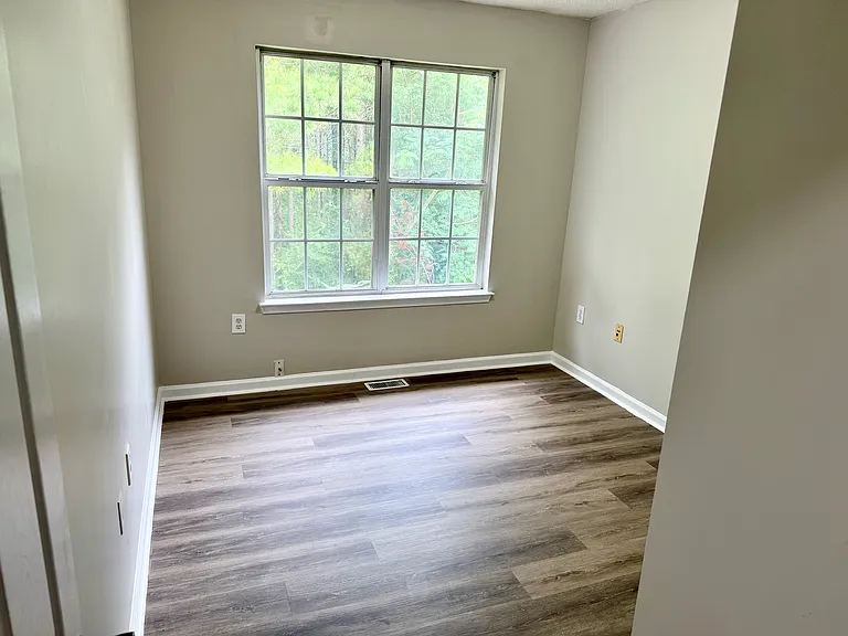 6700 Teresa Ln — Photo 5