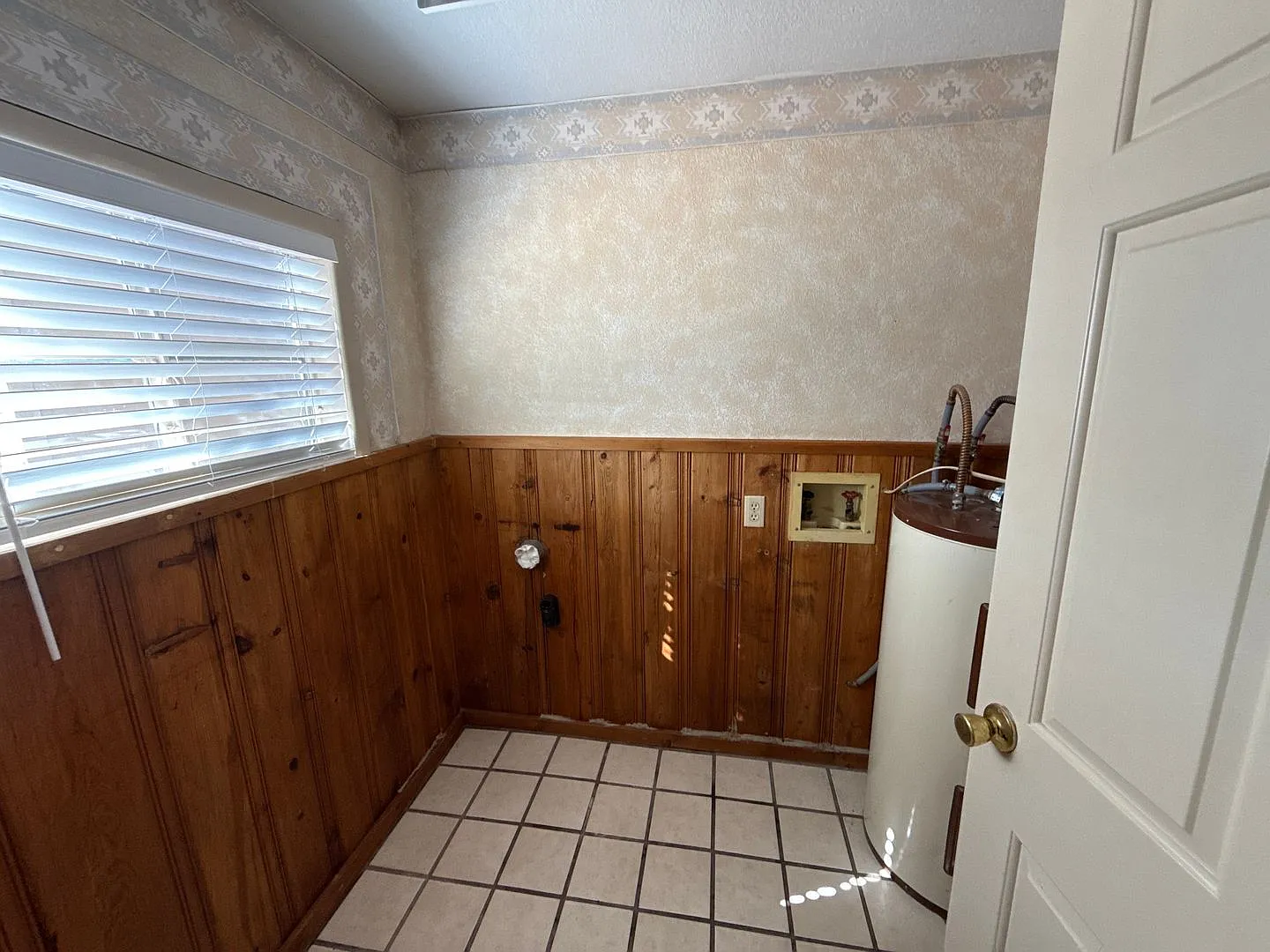 217 New Mexico Drive — Photo 4