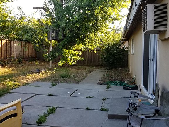 5th image of 1638 Ixias Ct