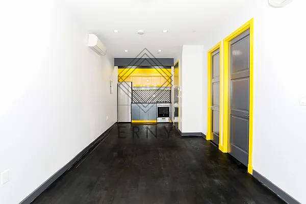 Rented by ERNY LLC | media 18