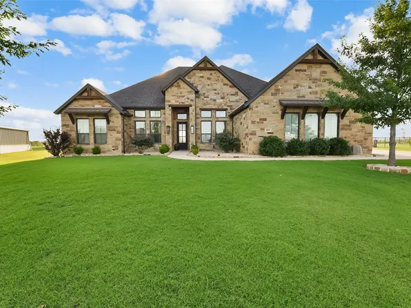 863 Alto Bonito Ct, Godley, TX 76044