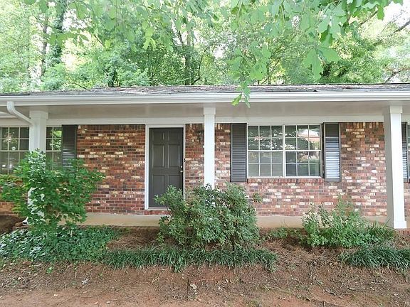 2nd image of 4215 Fawn Ln SE