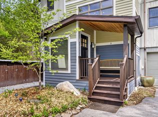 118 Park Ln #B, Ithaca, NY 14850