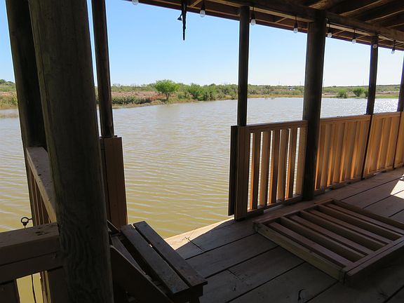 4th image of 8012 State Highway 359 Dr