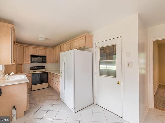 3rd image of 25346 Allston Ln