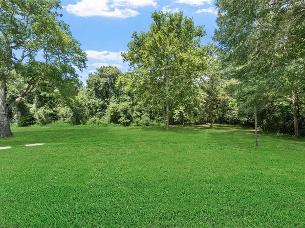 10291 Hart Rd, Conroe, TX 77306