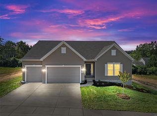 359 Kreder Ridge Cir, Saint Charles, MO 63304
