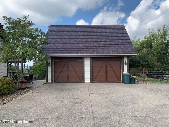 905 Tucker Ln, Springfield, KY 40069
