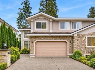 3315 Plateau Blvd, Coquitlam, BC V3E3B8