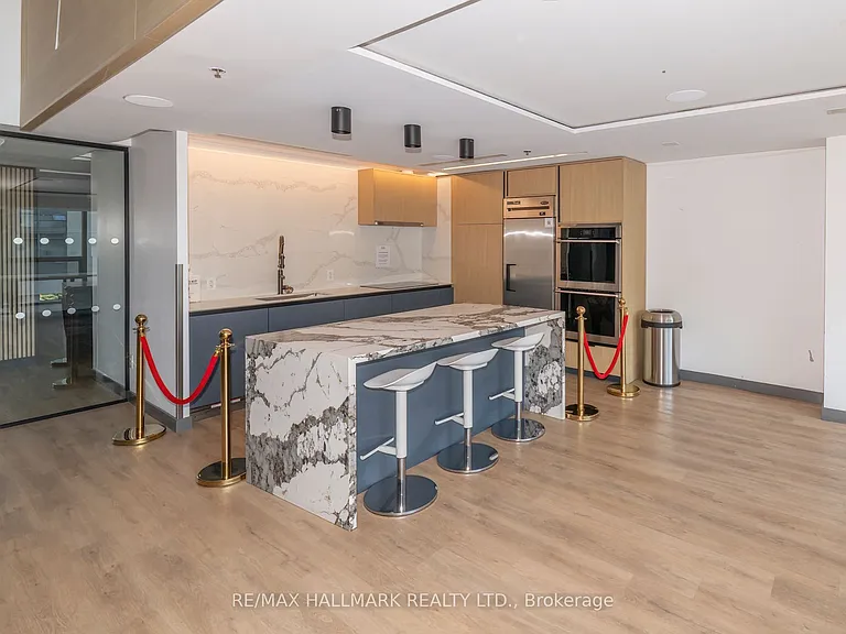 281 Mutual St #1506 — Photo 19