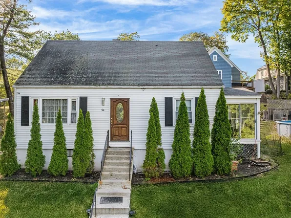 94 Fitch Hill Ave, Fitchburg, MA 01420