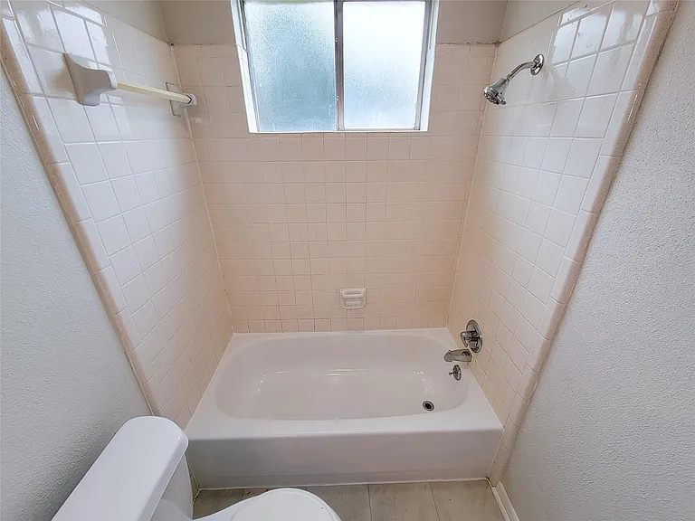 14403 Cypress Branch Dr — Photo 21