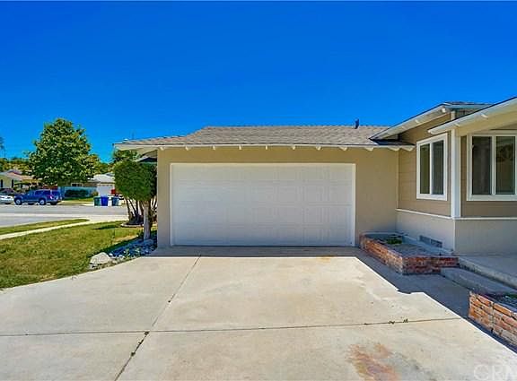 5th image of 14460 Gagely Dr
