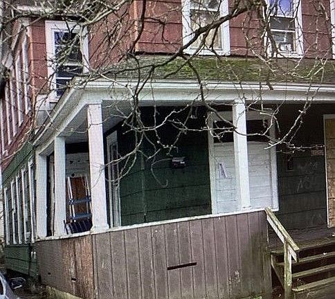 3rd image of 24 Virgil St