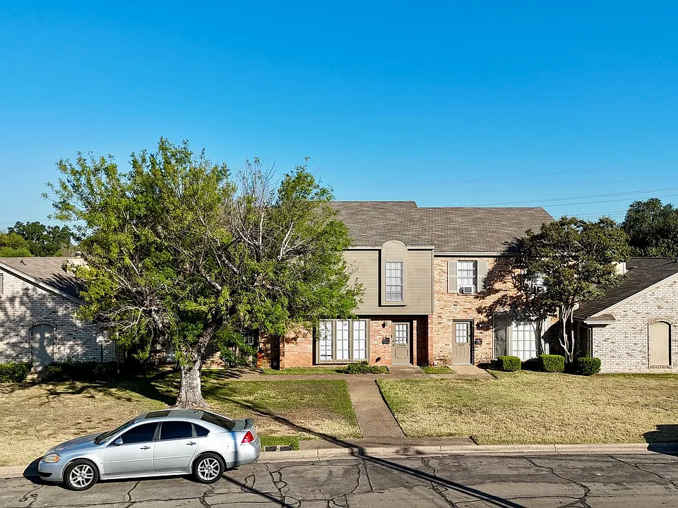 6809 Alford Dr