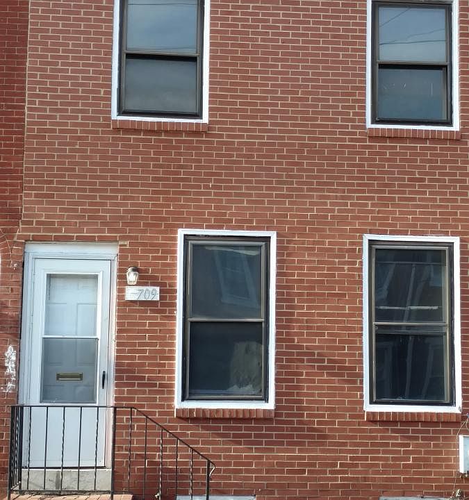 1st image of 709 N Spruce St