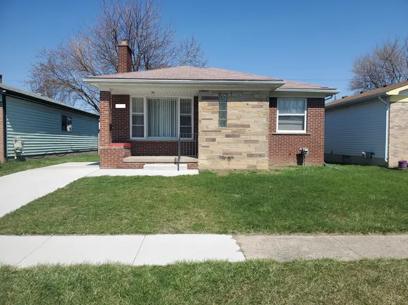 17467 Roseville Blvd, Roseville, MI 48066