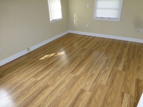 4th image of 269 Williams Ave