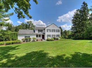 3561 Thornapple Ln, Pepper Pike, OH 44124