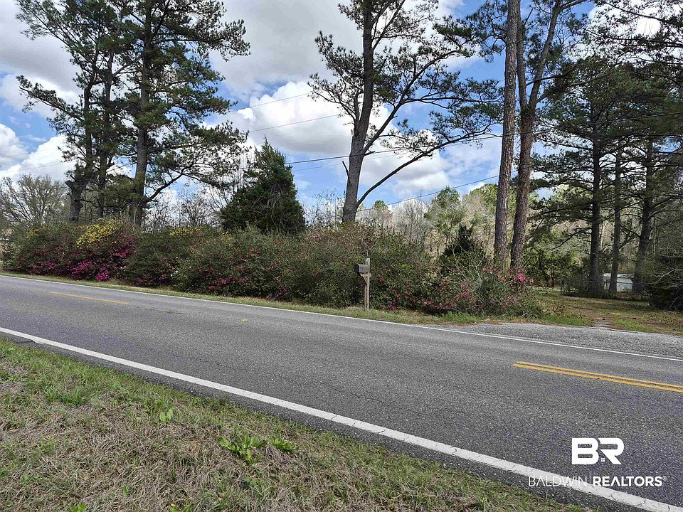 1st image of 43156 Pine Grove Rd