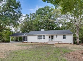 320 Elam Ave, Ramseur, NC 27316