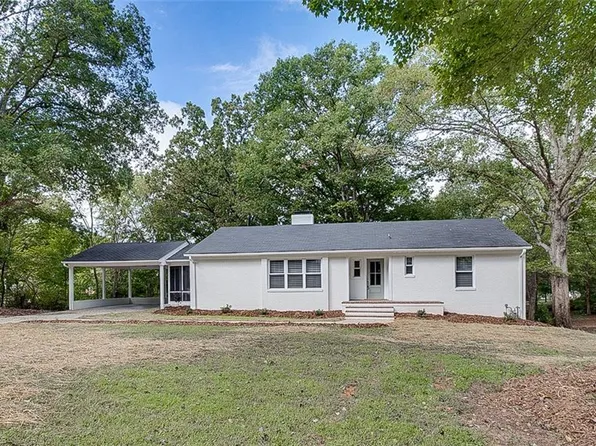 320 Elam Ave, Ramseur, NC 27316