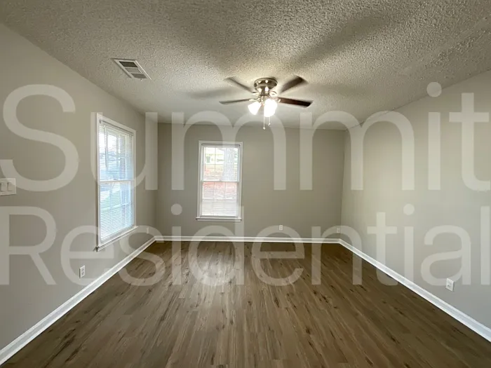 2 bed, 2.0 bath, 1113 sqft, $1,595 — Photo 4