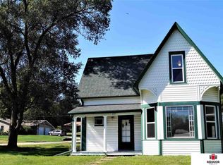 449 6th St, Adams, NE 68301