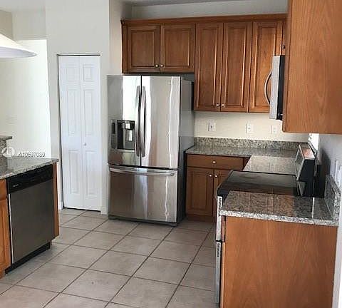 3rd image of 9611 NW 46th Ln