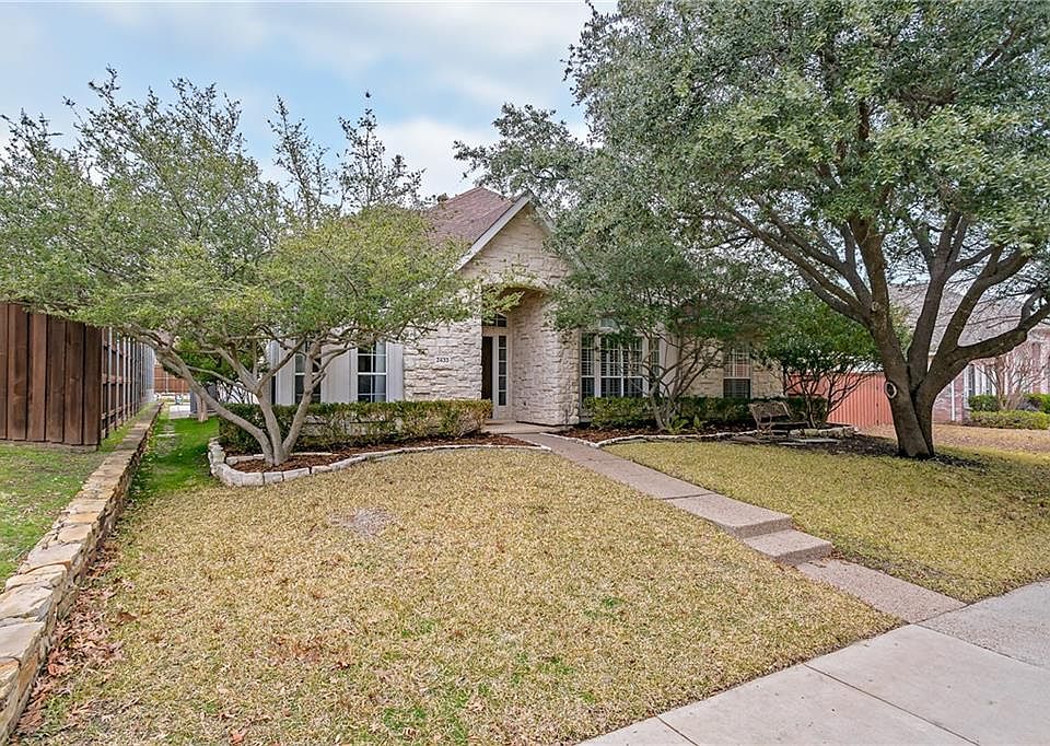 1st image of 2433 Kittyhawk Dr